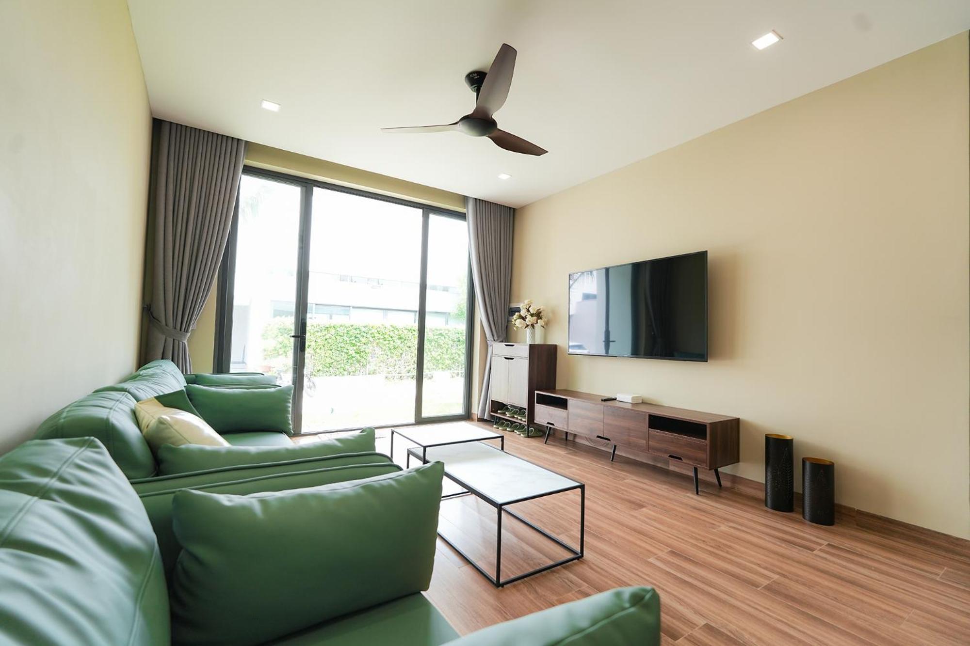 Biet Thu Mat Tien Bien Saint Simeon Resort 붕타우 외부 사진